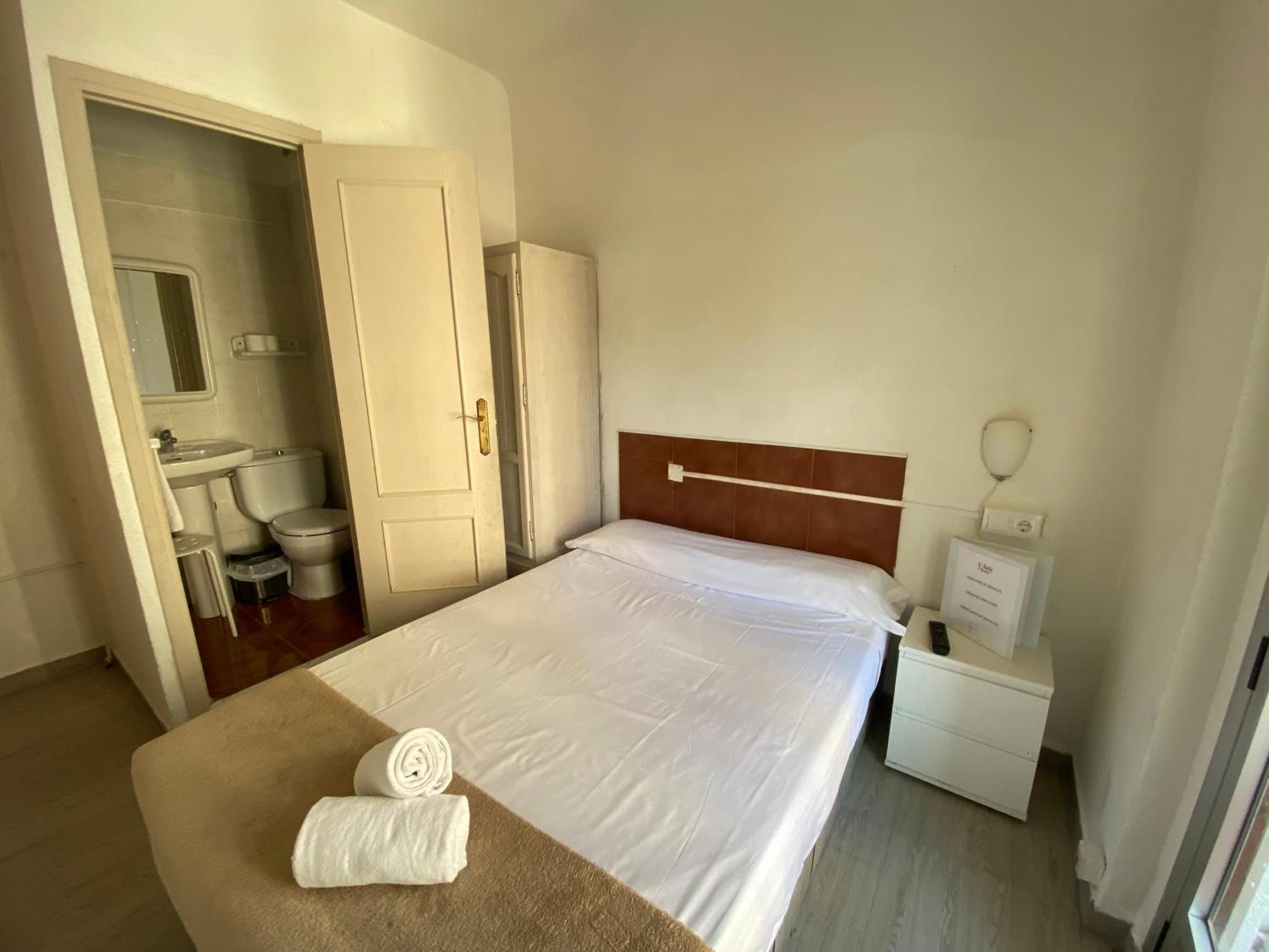 Latic Rooms Аликанте Экстерьер фото