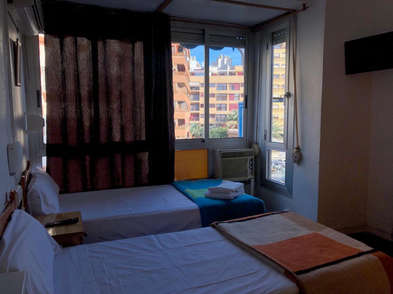 Latic Rooms Аликанте Экстерьер фото